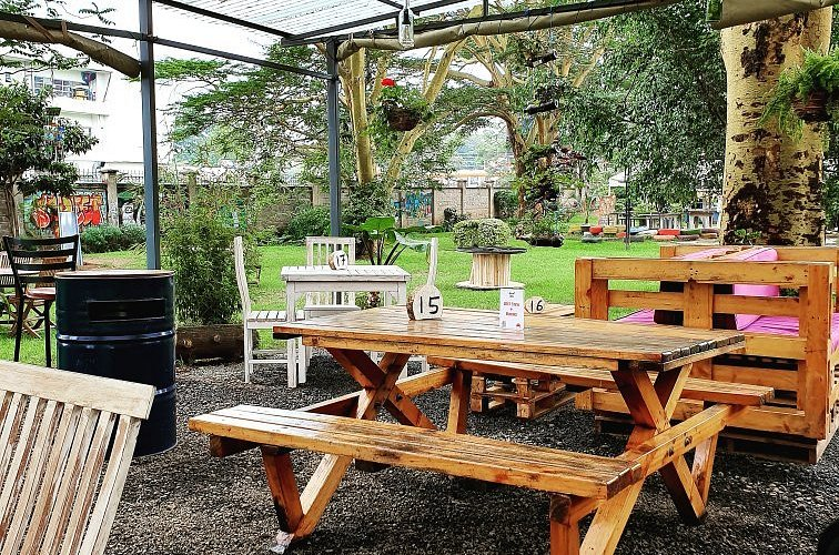 Eco-Friendly Restaurants